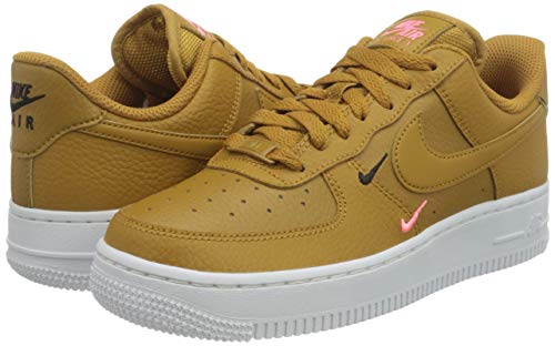 Nike Wmns Air Force 1 '07 ESS, Zapatillas de bsquetbol Mujer, Wheat Wheat Sunset Pulse Black White White, 37.5 EU