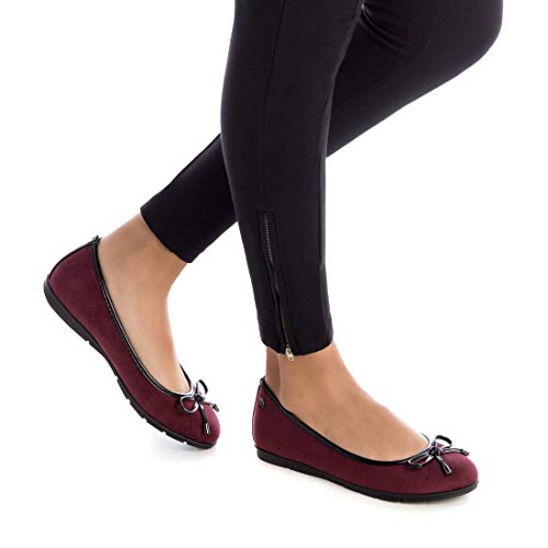 XTI - Zapato Bailarina para Mujer - Color Burdeos - Talla 37