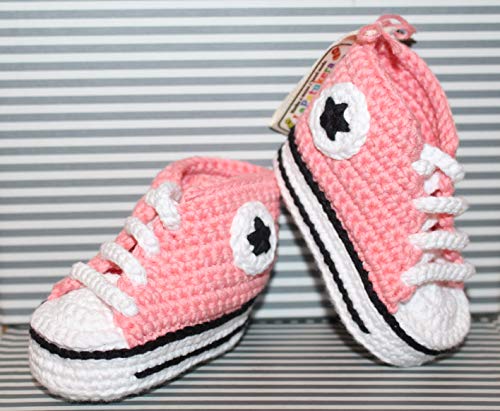 ALGODÓN 100% ORGÁNICO. Ecológico. Patucos bebé. Crochet. Unisex. Estilo Converse. Color rosa coral. Hechos a mano en España. Regalo para bebé