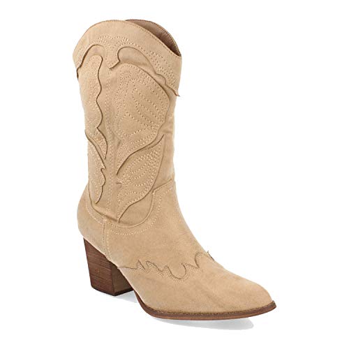 Bota Campera con Tacon, Comodas, Bordado en Cana, y Cierre de Cremallera, Otono Invierno 2020. Talla 36 Beige