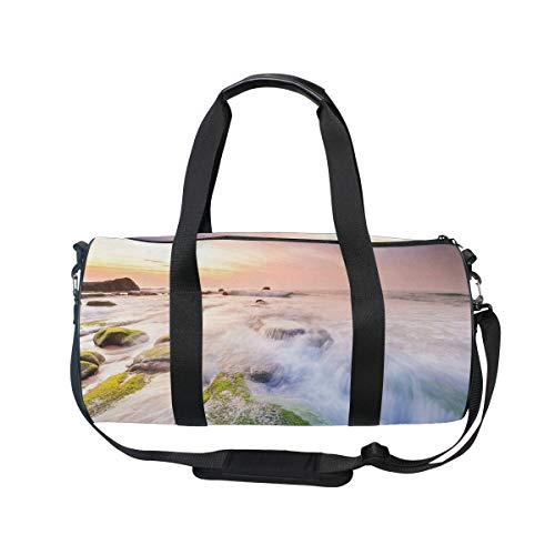 HARXISE Bolsa de Viaje，Malasia Landmark Nature Wonders Foto de Fuentes Stream Rocas Cubiertas de Musgo con Cielo Ombre,Bolsa de Deporte con Compartimento para Sports Gym Bag