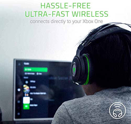 Razer Thresher para Xbox One y Xbox Serie X / S Auriculares Inalámbricos para juegos, 16 horas de duración de la batería,controlador de 50 mm,Windows Sonic,almohadillas de cuero sintético, Plateado