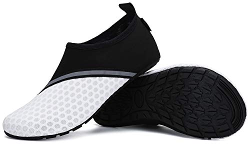 SAGUARO Hombre Mujer Zapatos de Agua Playa Escarpines Zapatillas de Deportes Acuáticos Buceo Surf Snorkel Yoga Piscina, Blanco 40/41