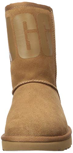 UGG Female Classic Short UGG Rubber Logo Classic Boot, Chestnut, 5 (UK)