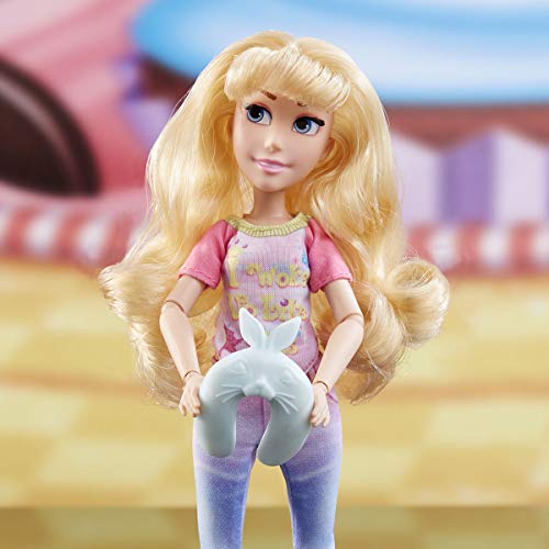 Disney Princess Comfy Squad Aurora - Muñeca de Moda, Juguete Inspirado en la película Ralph rompe Internet, muñeca Informal