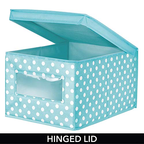 mDesign Juego de 4 cajas organizadoras grandes de tela – Caja de almacenaje apilable con tapa y ventanilla – Para ordenar armarios y zapatos – Organizador de armarios de lunares – azul turquesa/blanco