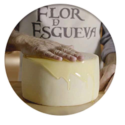 Queso Viejo Flor de Esgueva - Cuarto de Queso Curado Puro de Oveja - Incluye Cuña Degustación Queso de Oveja Curado de REGALO - Elaborado con leche cruda madurado en corteza natural