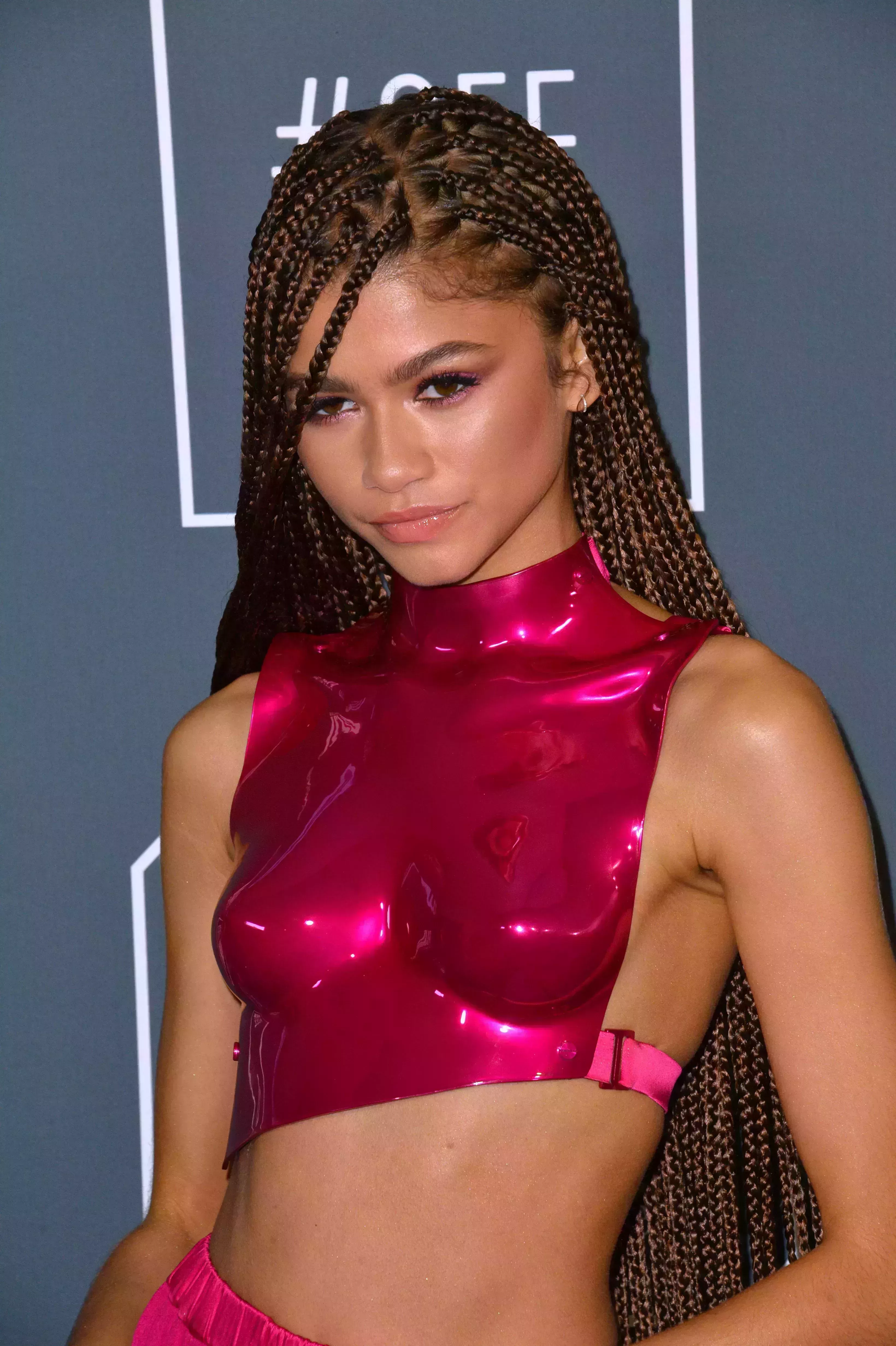 Zendaya’s Caramel Highlighted Cornrows