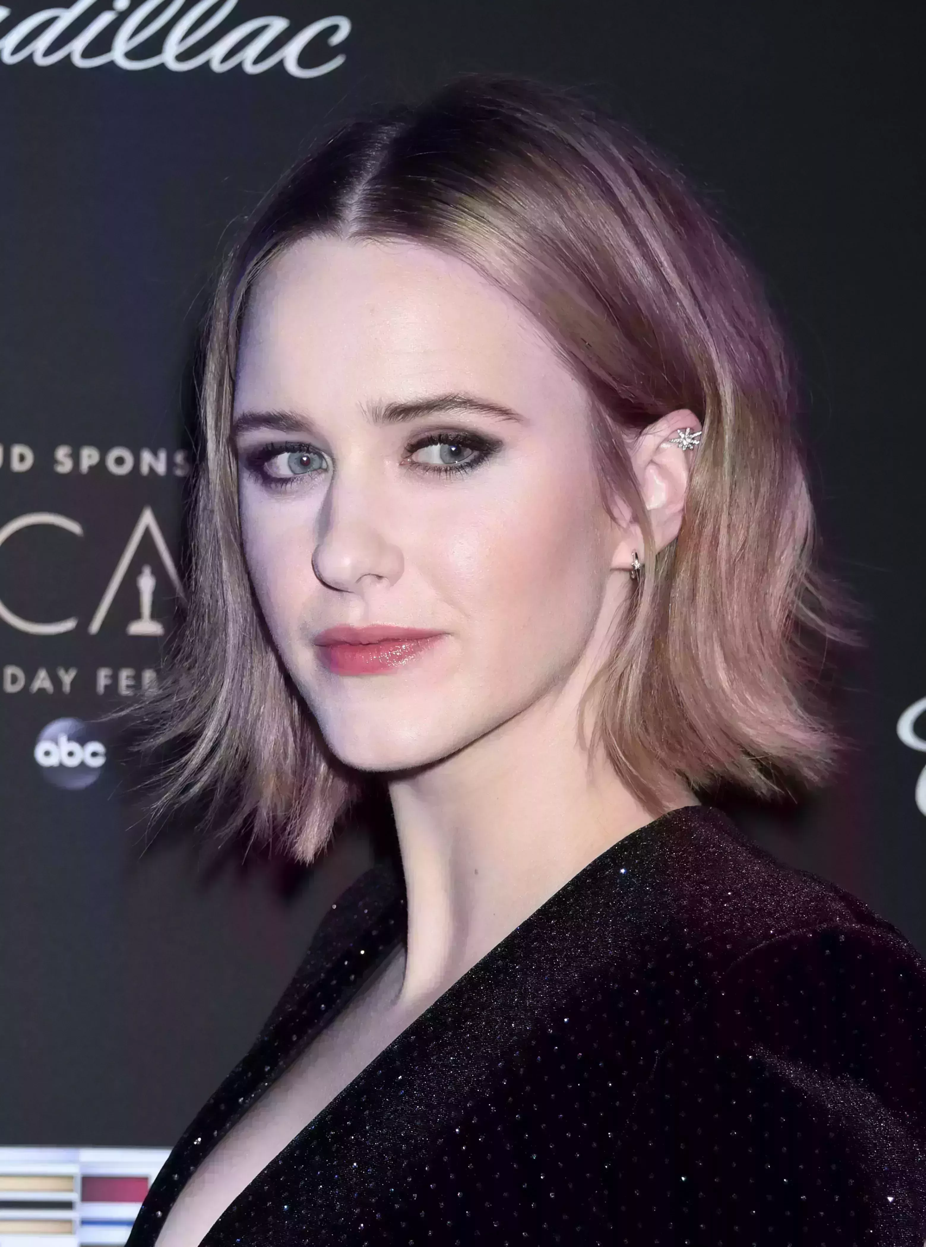 Rachel Brosnahan’s Dark Ashy Blonde Balayage