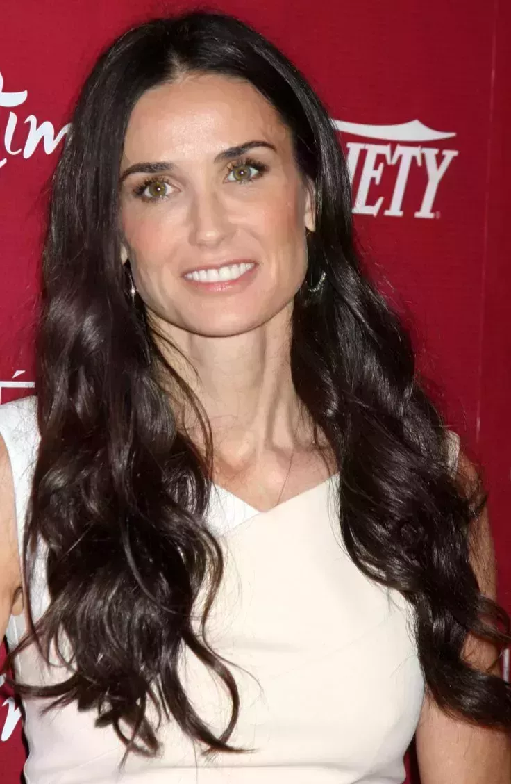 Demi Moore’s Center Part Perm Style