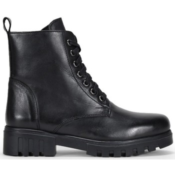 Bosanova Botines Botas piel negra con cordones