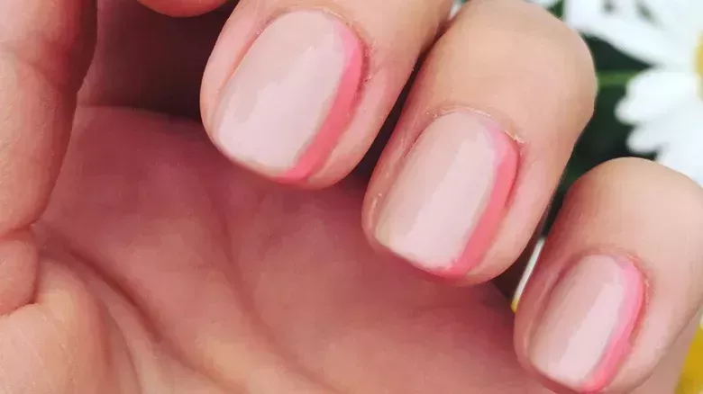 Si eres Capricornio, esta tendencia de nail art es imprescindible para ti