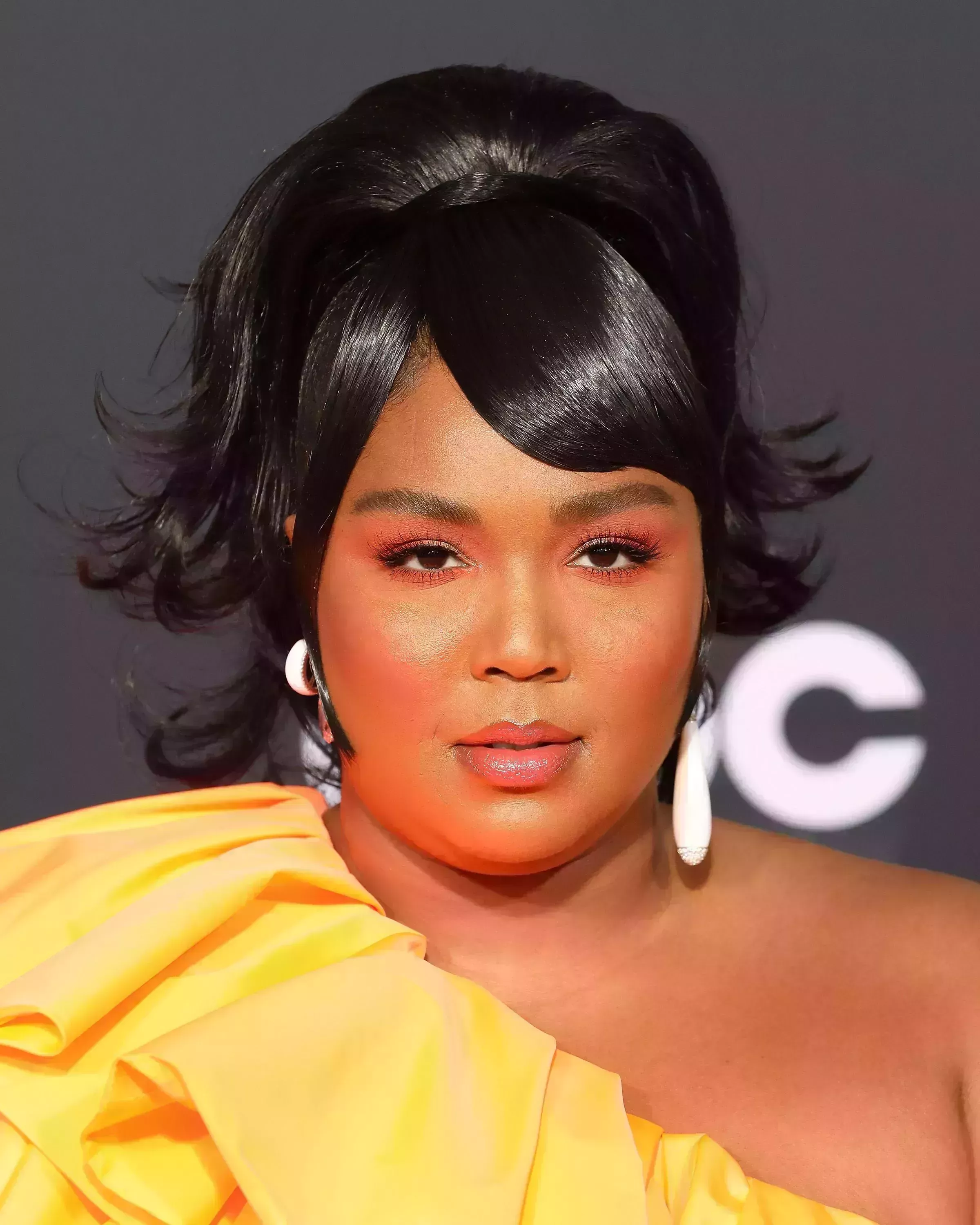 2019 american music awards arrivals