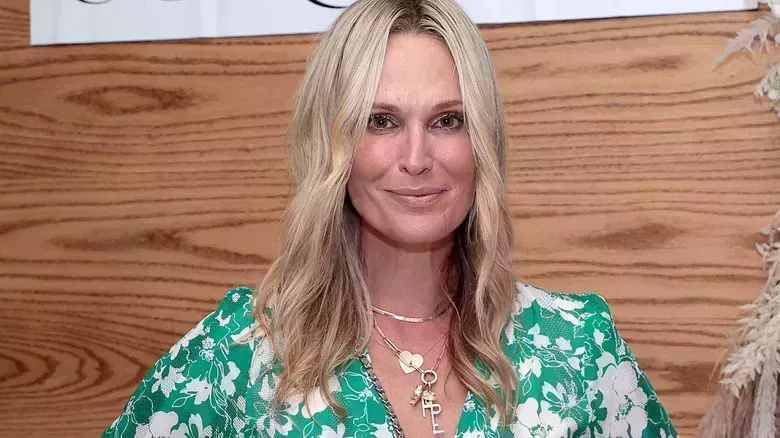 Molly Sims da importantes consejos de compra y maquillaje - Entrevista exclusiva