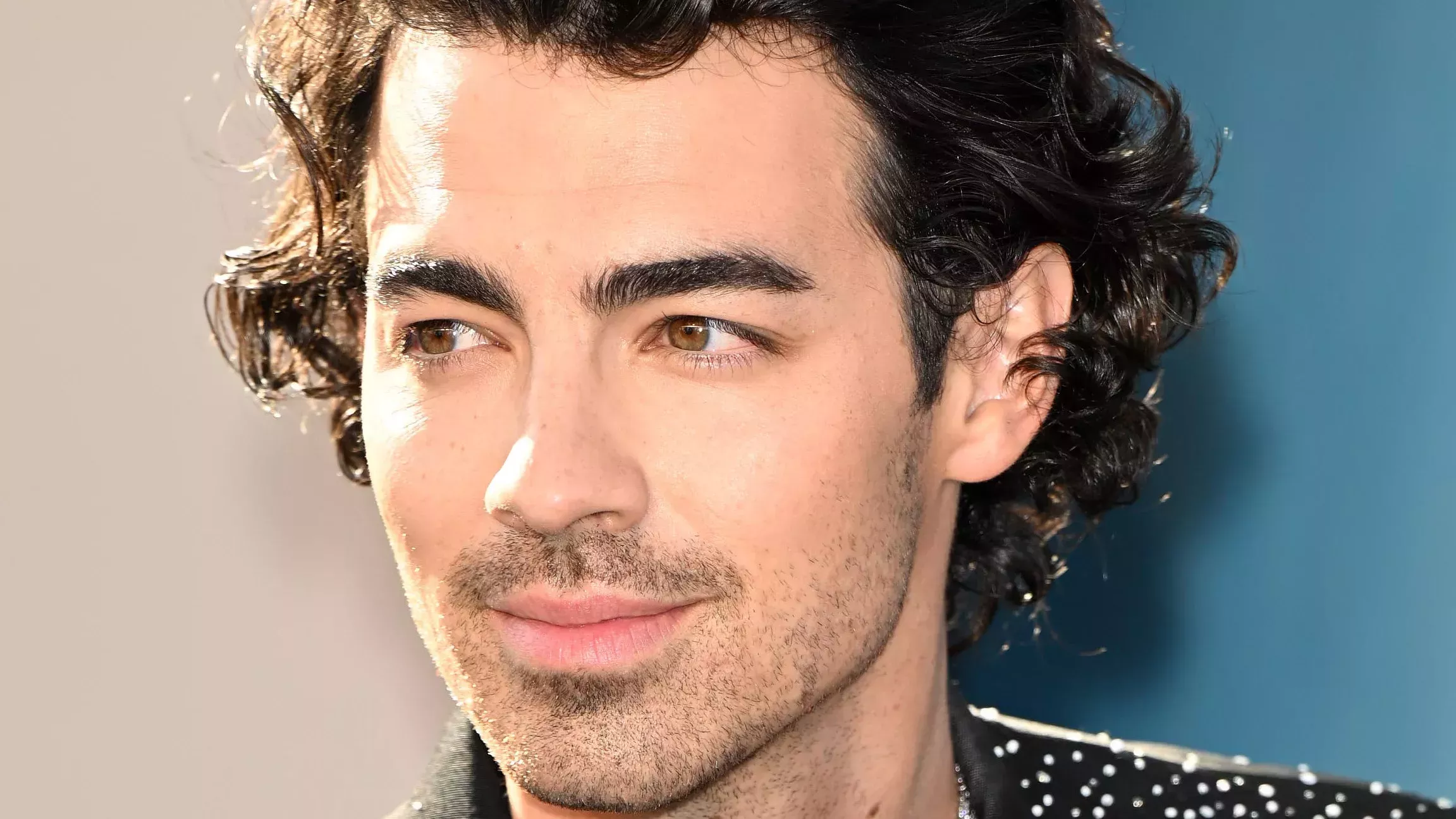 Joe Jonas nos contó todo sobre su primera vez haciéndose inyectables