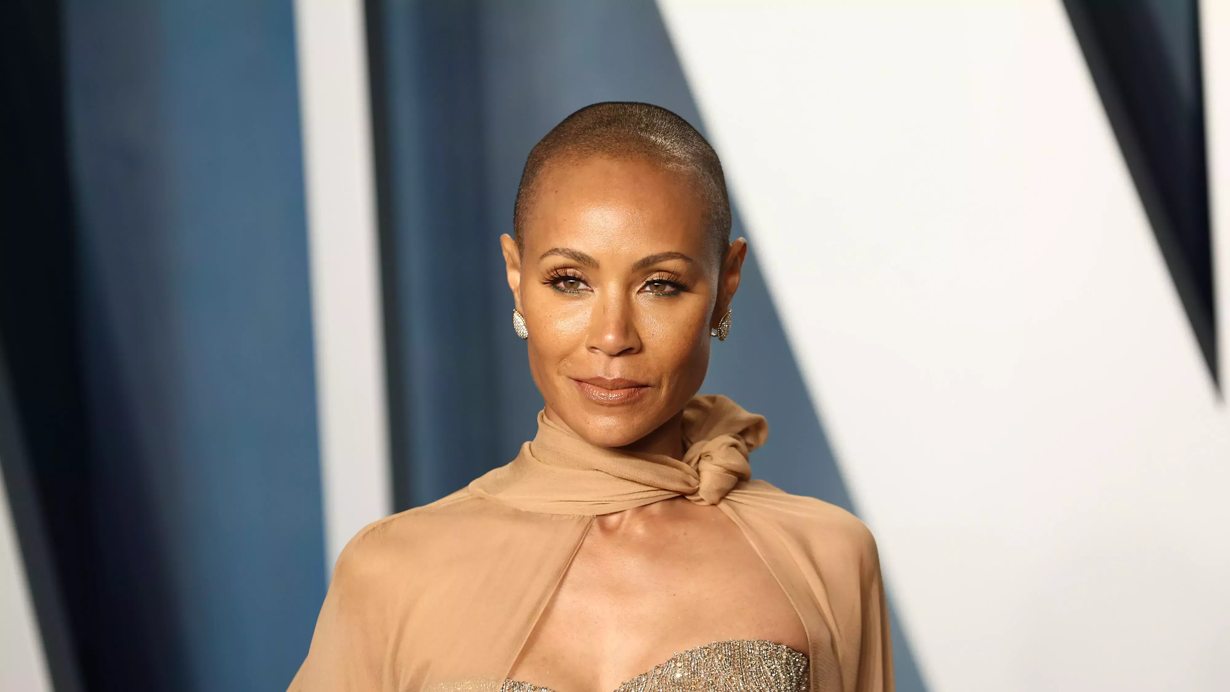 Jada Pinkett Smith celebró el Día de la Calvicie con un glamuroso selfie