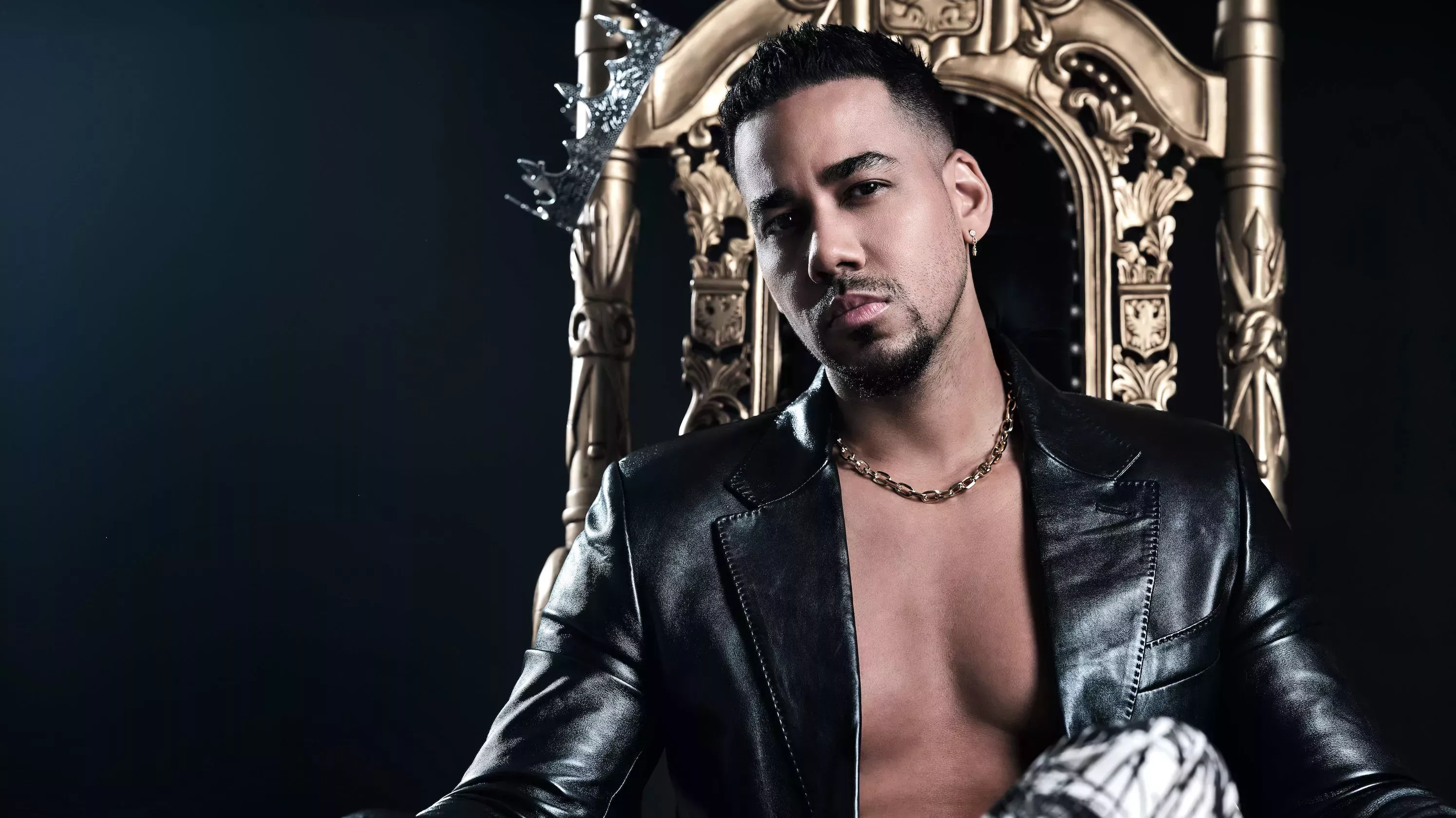 Romeo Santos se hace un tratamiento facial "al menos una vez al mes"