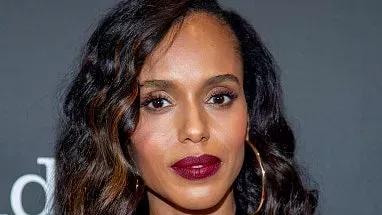 Kerry Washington estrenó un drástico nuevo corte de pelo a través de una referencia a "Diarios de la princesa"