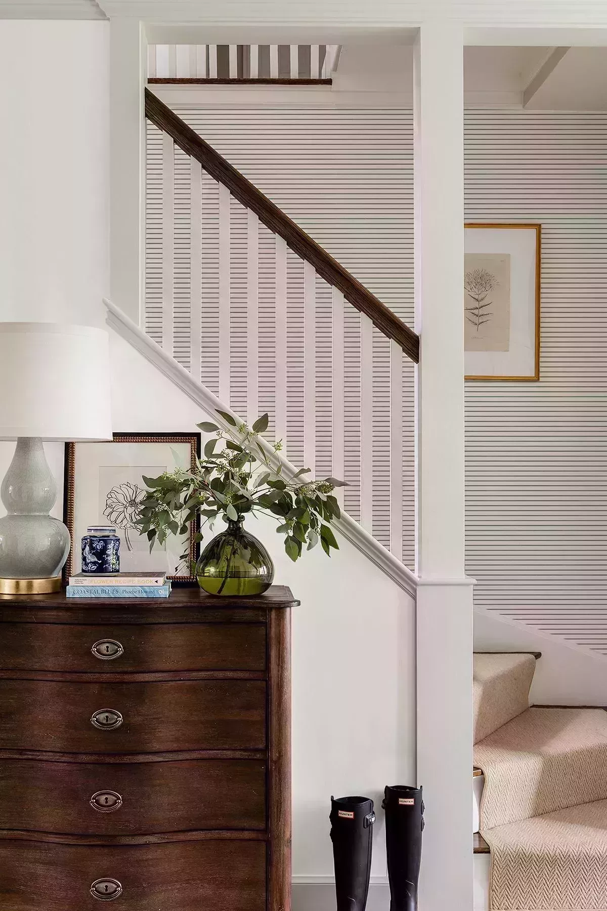 stripe wallpaper in stairwell