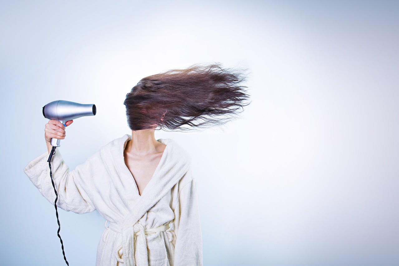 ¿Que se dice de una mujer con cabello corto?