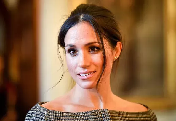 La respuesta de Meghan Markle a por qué no asiste a la coronación demuestra por qué es tan erróneo especular