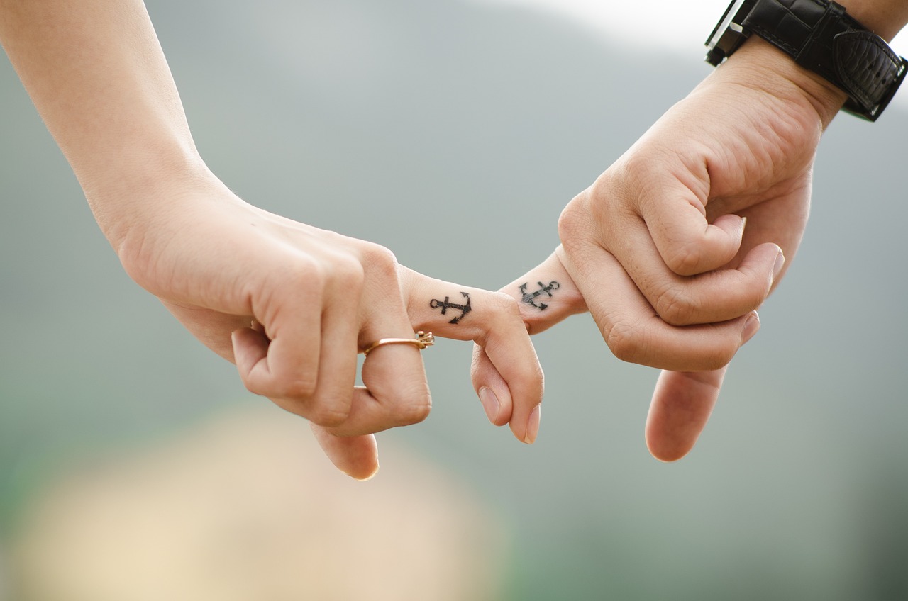 ¿Qué significa amor en un tatuaje?