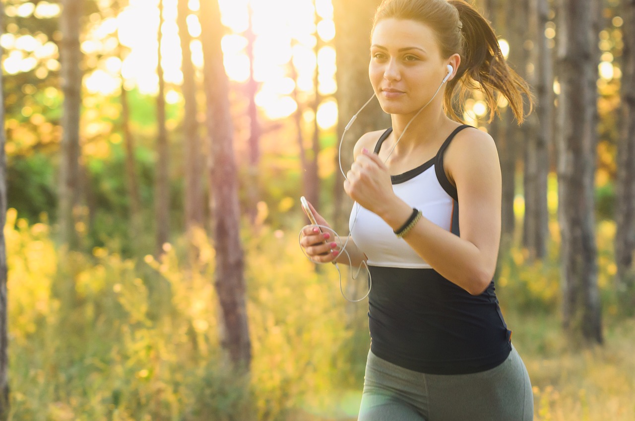 ¿Cómo bajar de peso en un mes 10 kilos con ejercicio?