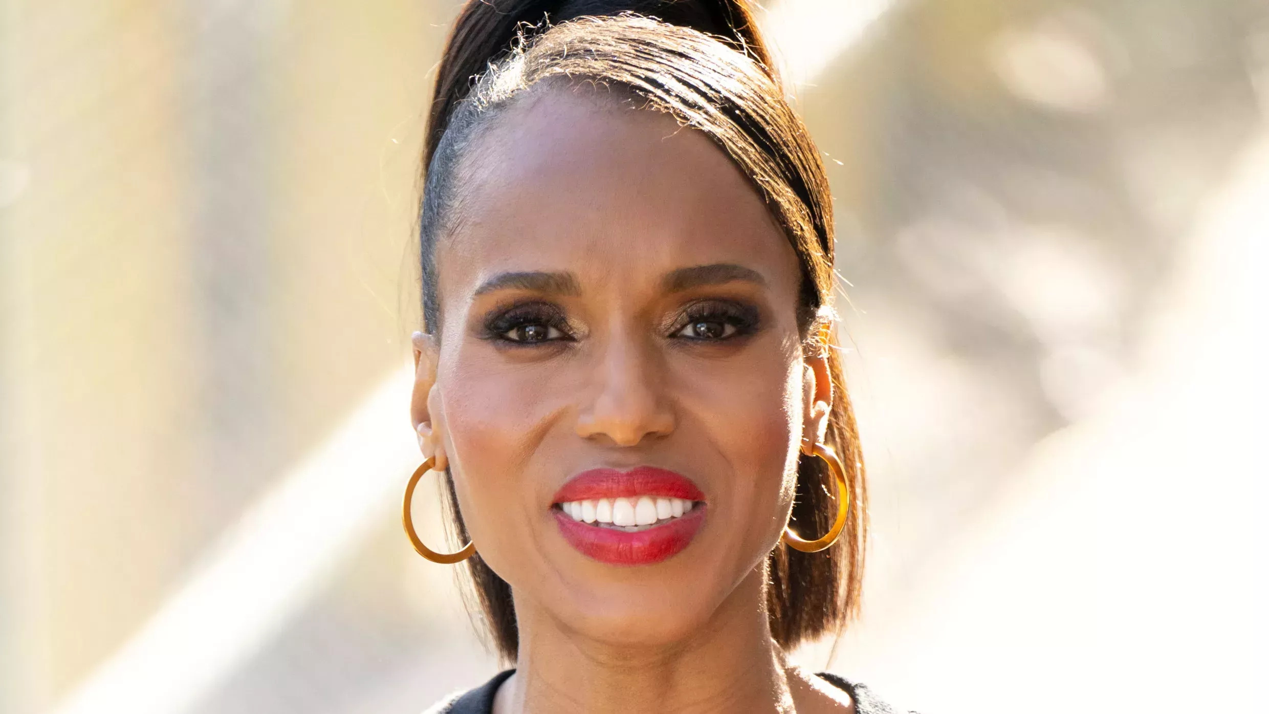 ¿Cómo consiguió Kerry Washington mantener el pelo tan liso bajo una lluvia torrencial?