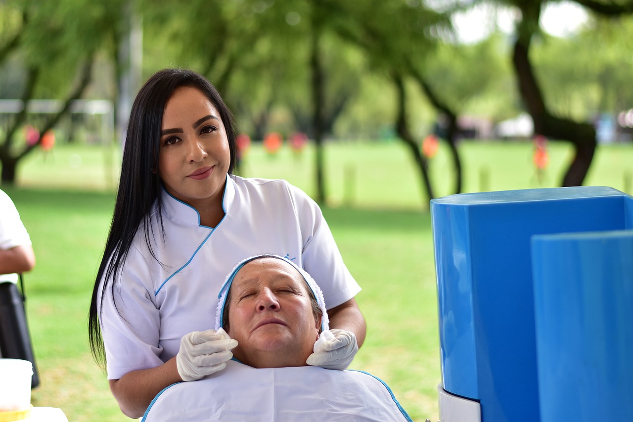 ¿Cómo se hace una buena limpieza de cutis?