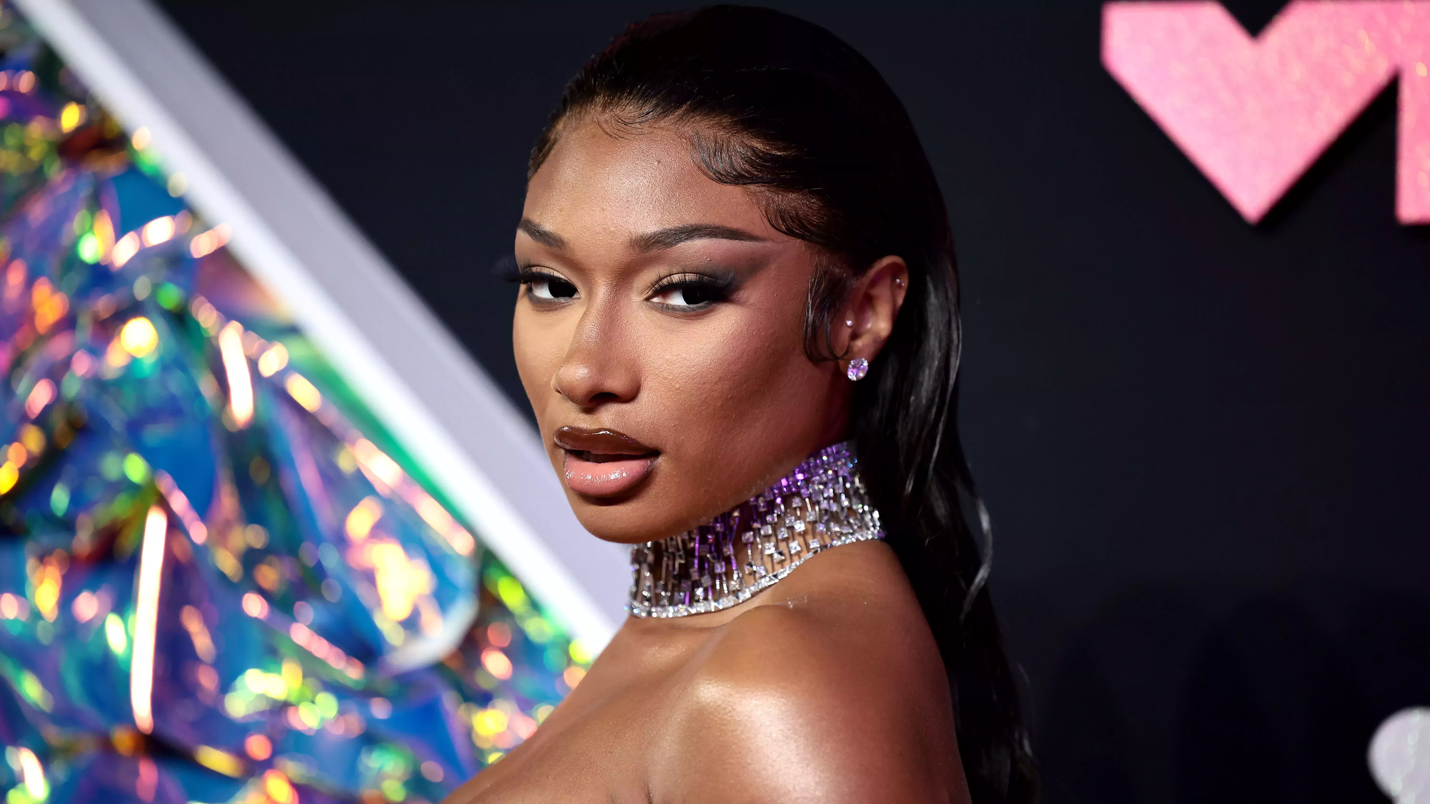 Megan Thee Stallion lució en Tokio no uno, sino dos peinados inspirados en el anime