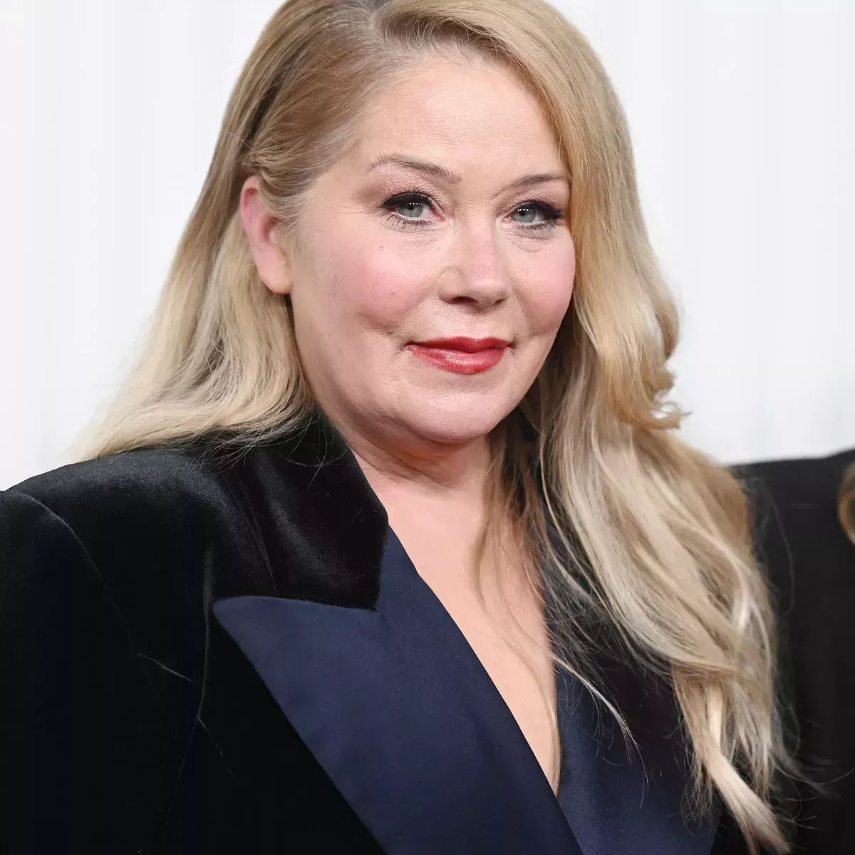 Todo lo que Christina Applegate ha dicho sobre su lucha contra la esclerosis múltiple