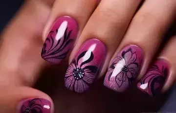 Las 35 mejores ideas de uñas ombré rosas para inspirar tu próxima manicura