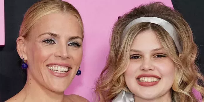 Busy Philipps fue diagnosticada de TDAH después de que lo hiciera su hija: una experiencia muy de madre millennial