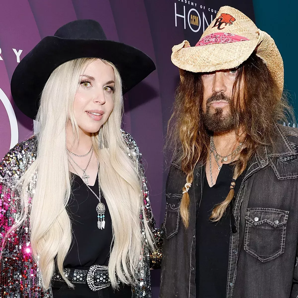 Billy Ray Cyrus acusa a su ex Firerose de maltrato físico, emocional y verbal en pleno divorcio