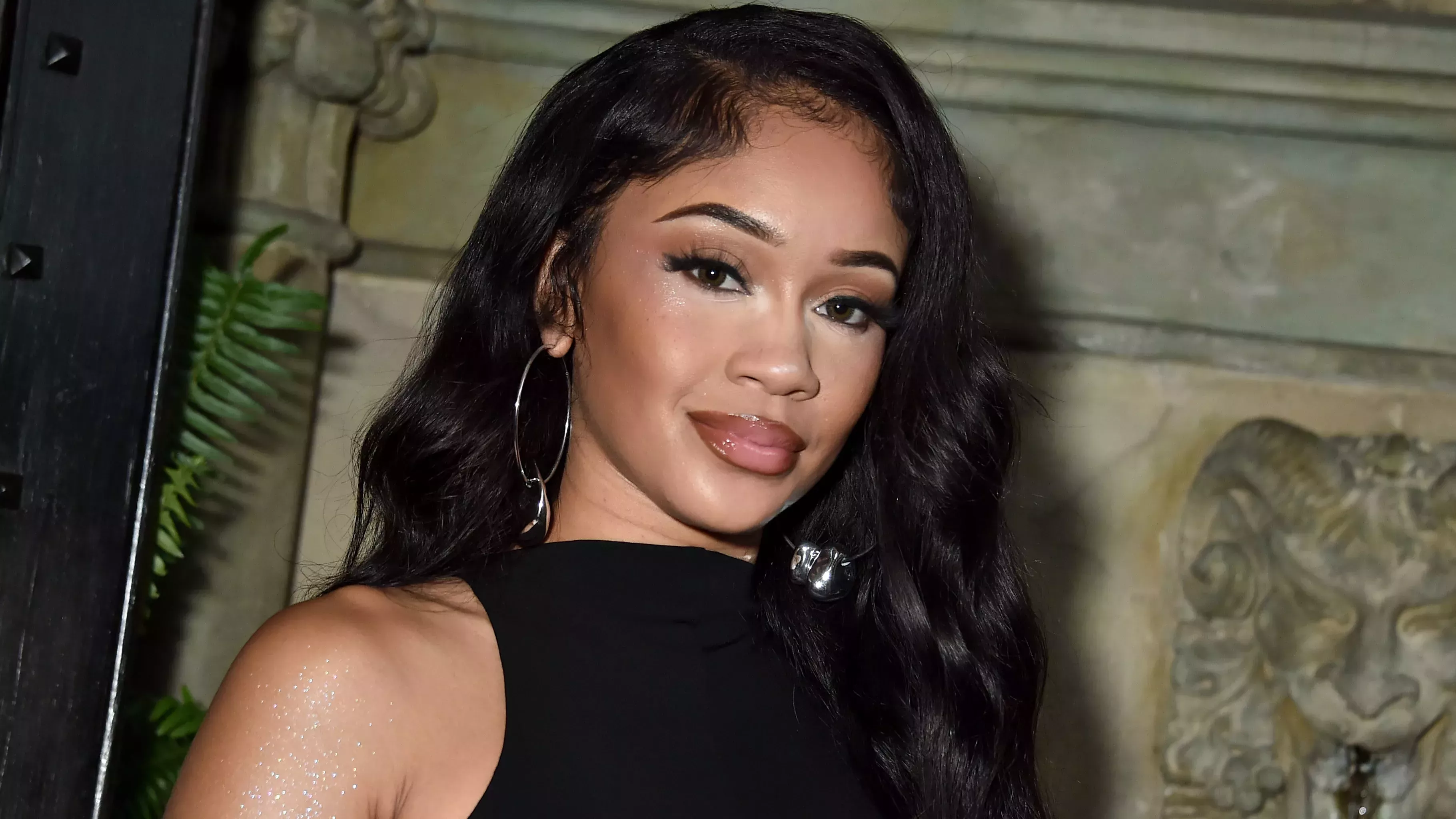 Los rizos naturales de Saweetie no pueden ser más bonitos