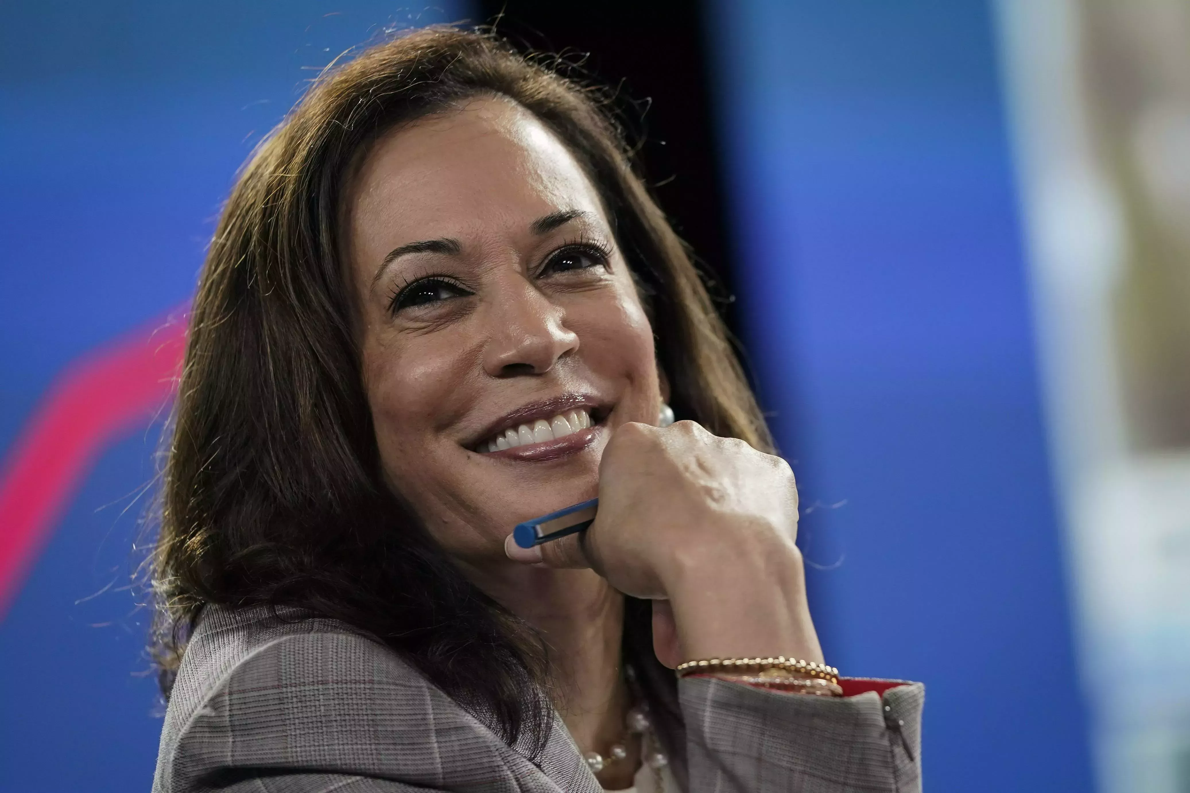 ¿Por qué importa que Kamala Harris tenga hijos?