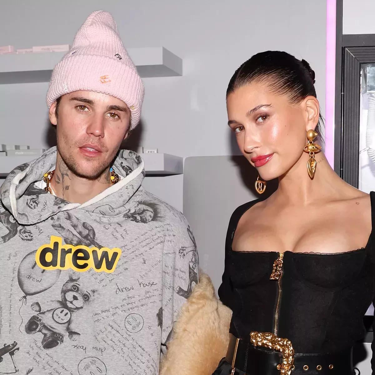 Cómo Justin Bieber y Hailey Bieber se convirtieron en un matrimonio tan cándido