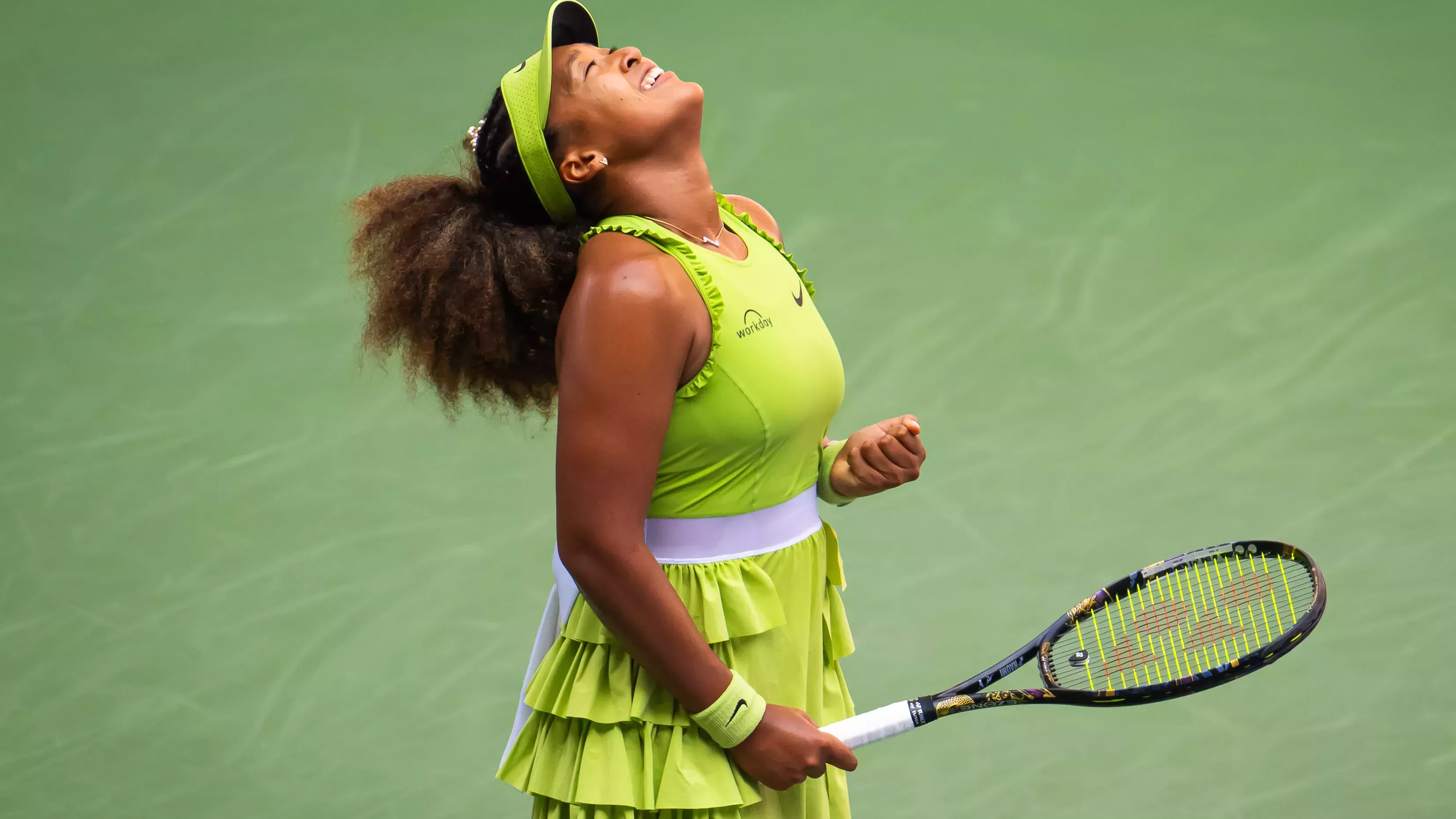 El detalle capilar que te perdiste del épico look de Naomi Osaka en el US Open