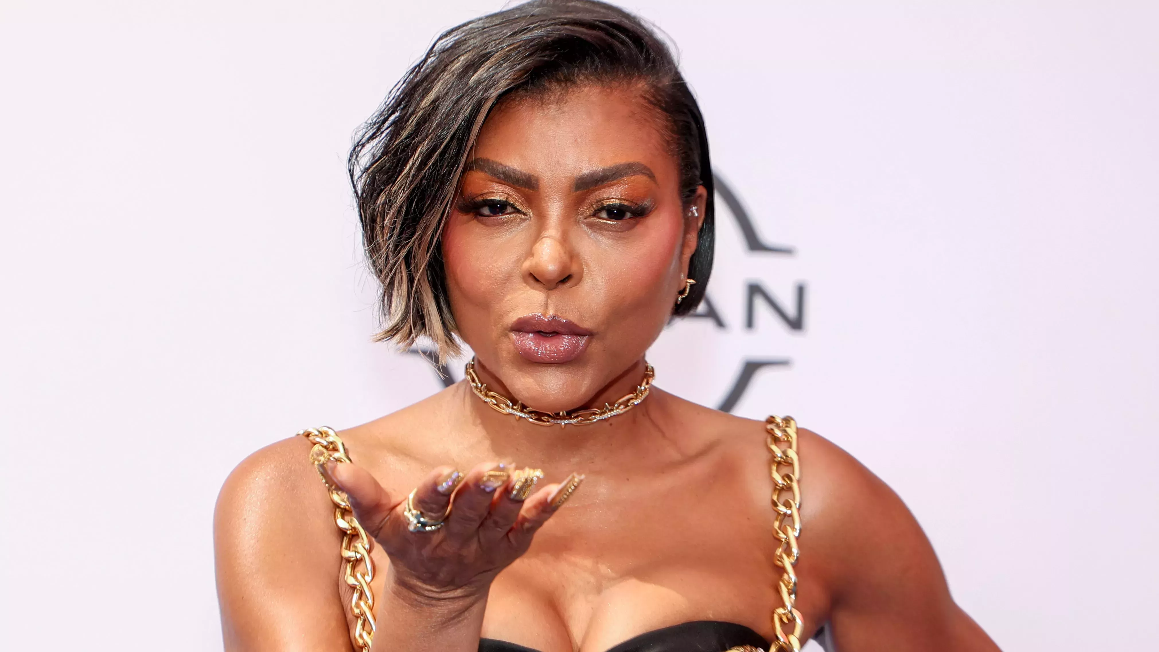 Taraji P. Henson vuelve al corte pixie con una gran asimetría