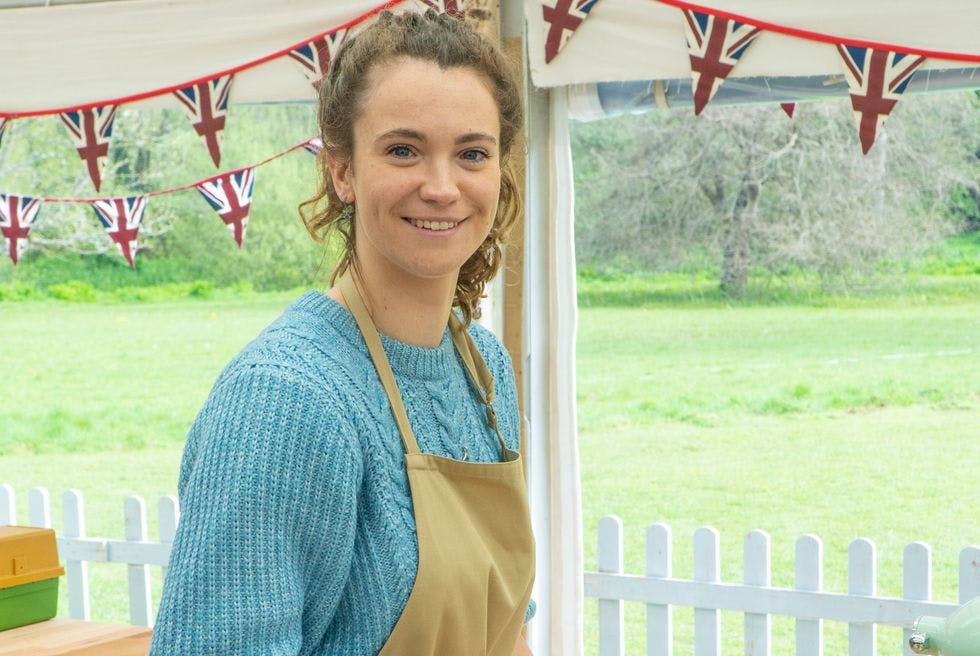 ¿Quién es Tasha Stones, la primera concursante sorda de Bake Off y dónde está ahora?