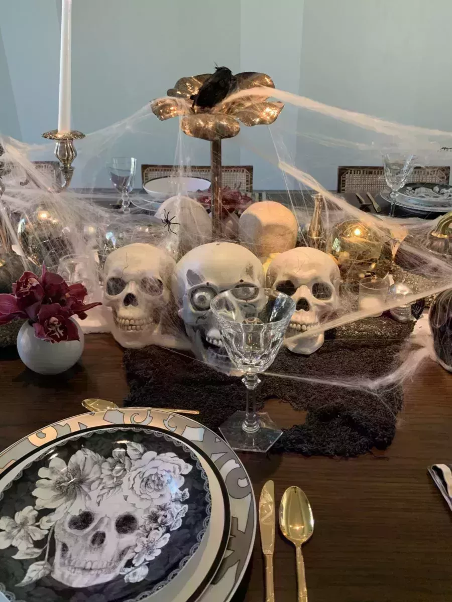 Kourtney Kardashian Halloween table decor