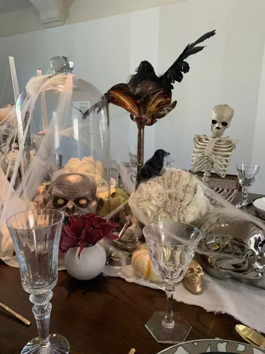 Kourtney Kardashian Halloween table decor photos