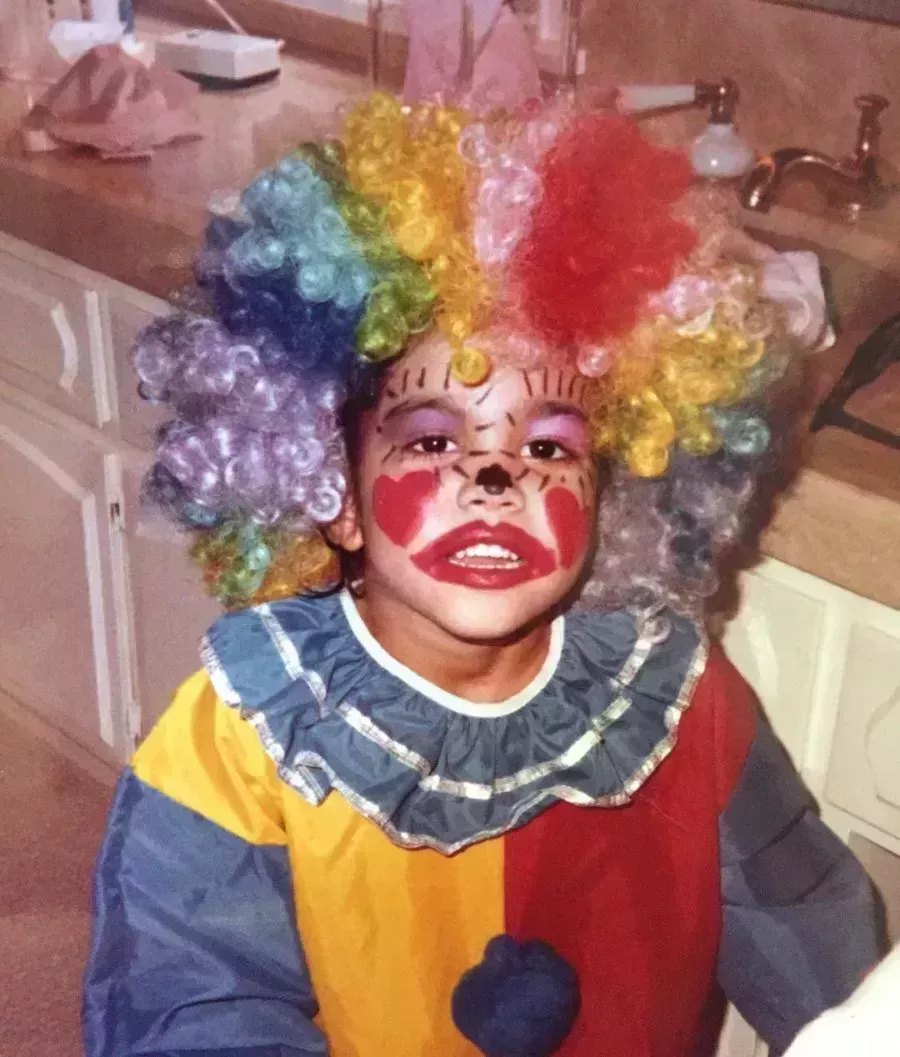 kourtney kardashian throwback halloweeen costume as clown