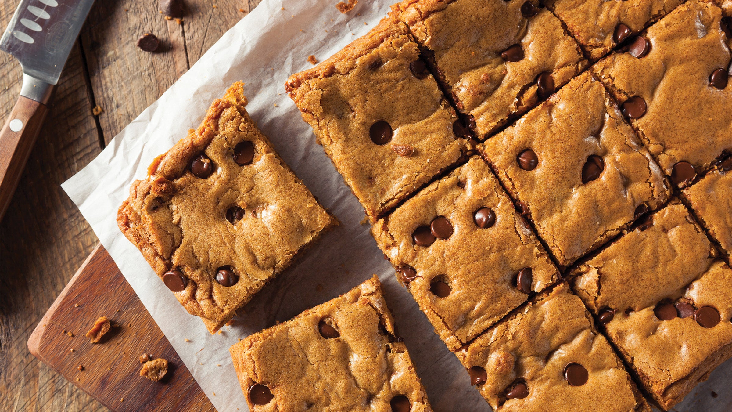 PB Chocolate-Chunk Blondies