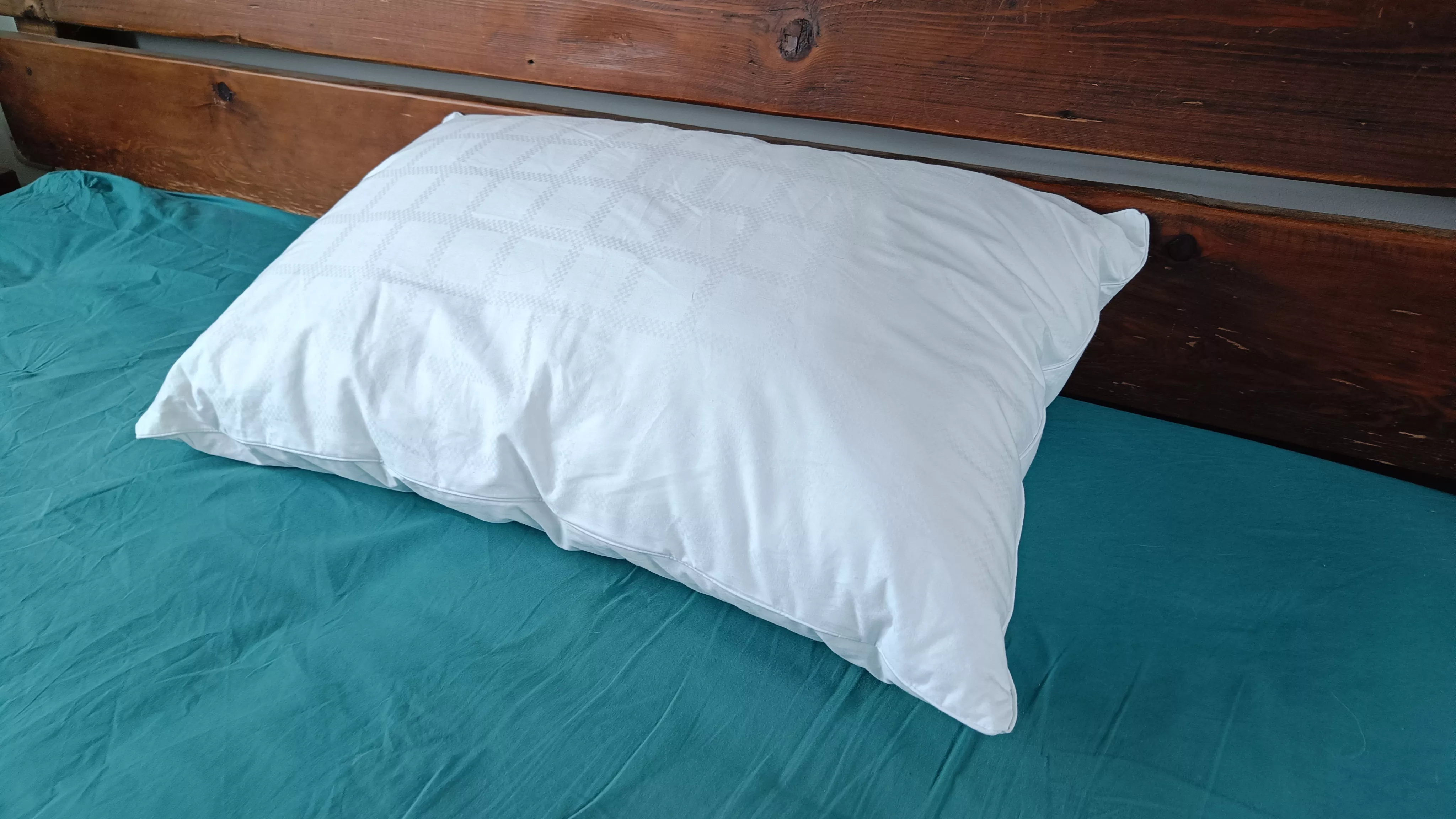 Reseña de la Almohada Allergy Defence de The Fine Bedding Company: cómoda para quienes sufren de alergias