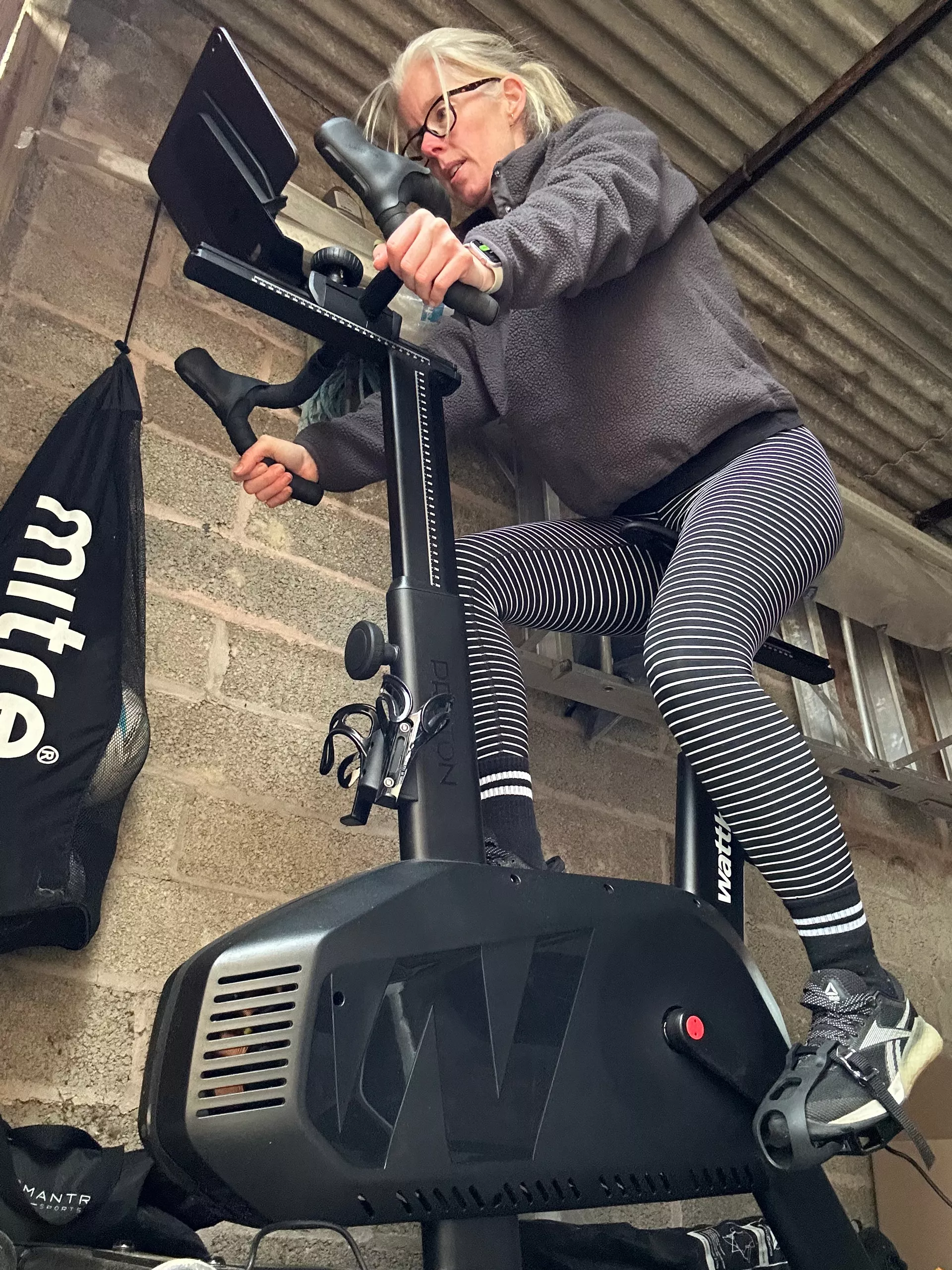 I swapped the gym for indoor cycling for a month – and couldn't believe how strong my legs felt after 