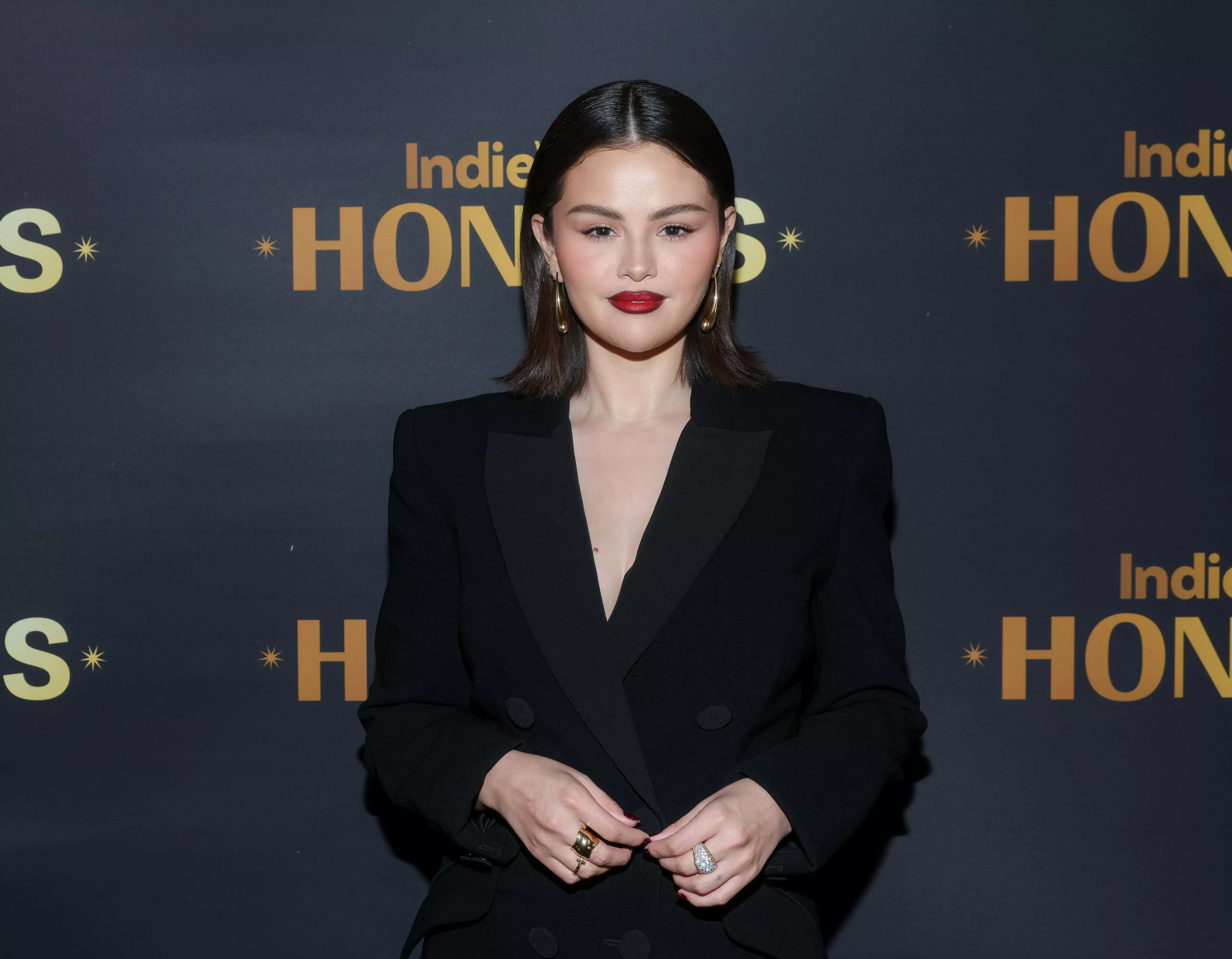 Selena Gomez Reaccionó a sus Nominaciones en los Golden Globes