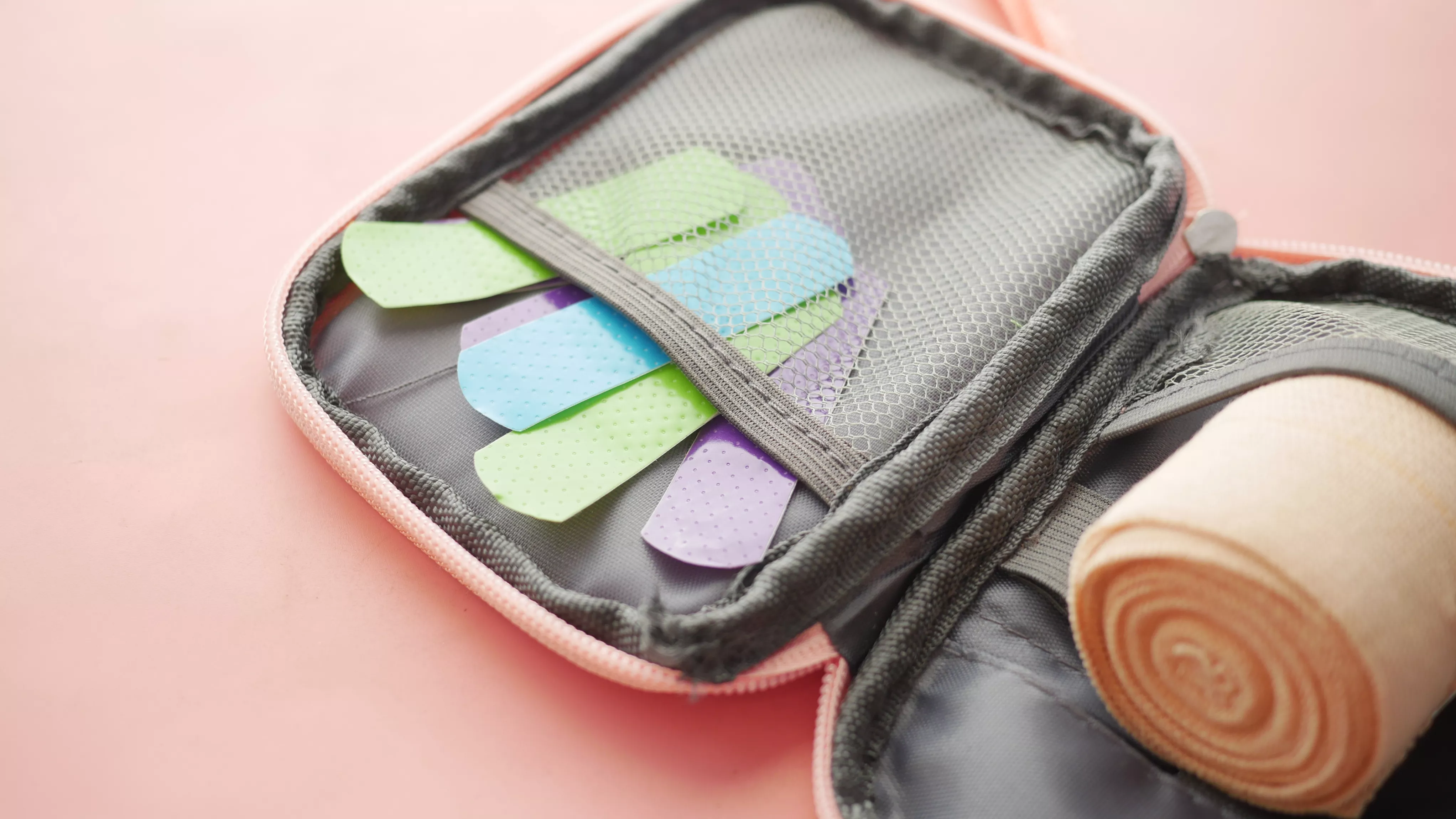 32 esenciales para la bolsa de gimnasio para una sesión de entrenamiento cómoda, efectiva y sin complicaciones