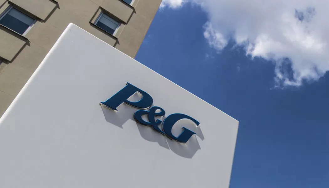 A medida que los consumidores retroceden, P&G reduce sus perspectivas debido a la incertidumbre
