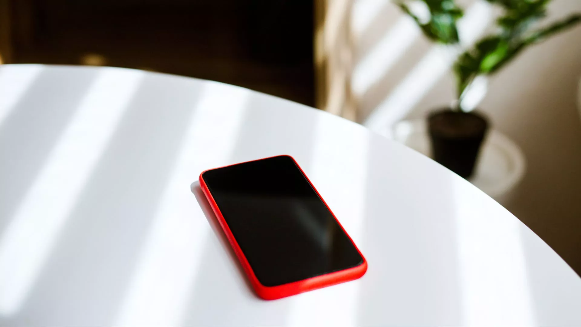 Consejos de Davina McCall para una vida saludable - desde dejar el teléfono hasta correr bajo la lluvia